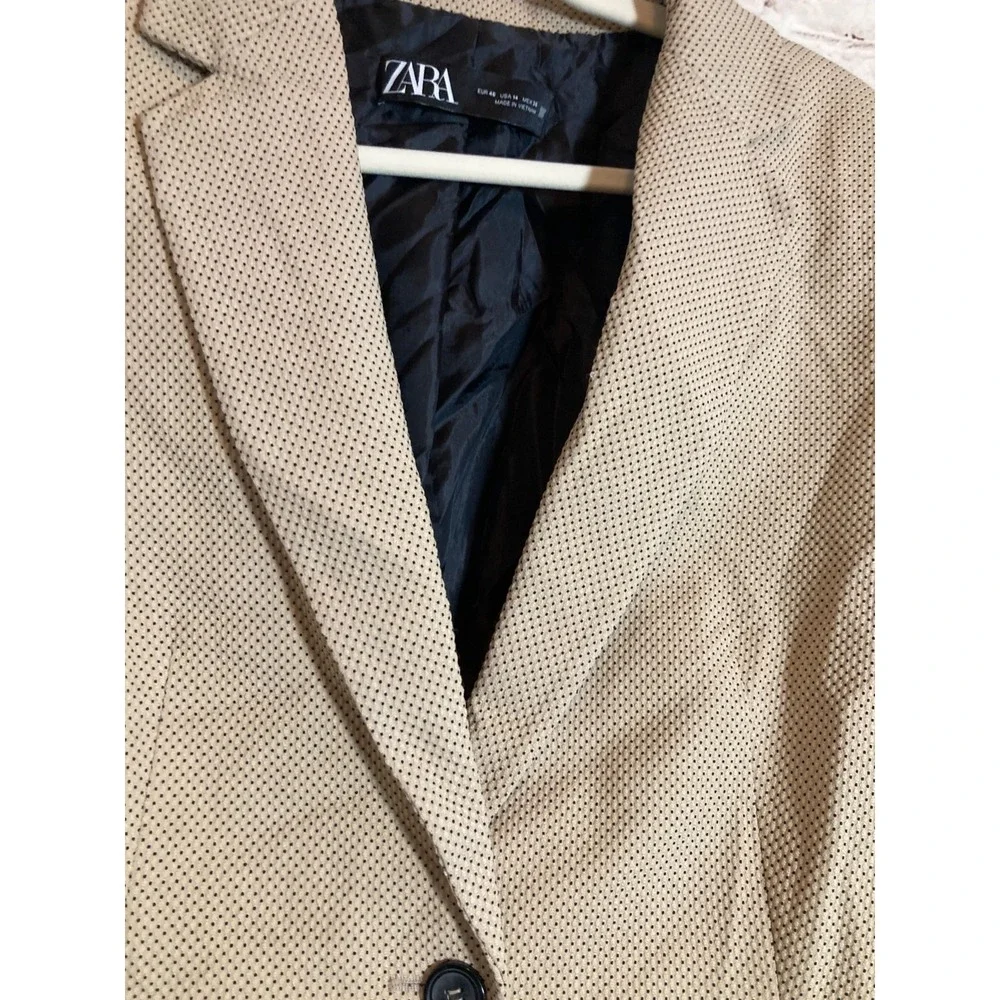 ZARA Zara Perforated Embroidery Blazer 14 Tan with Black‎ Speckles One Button
